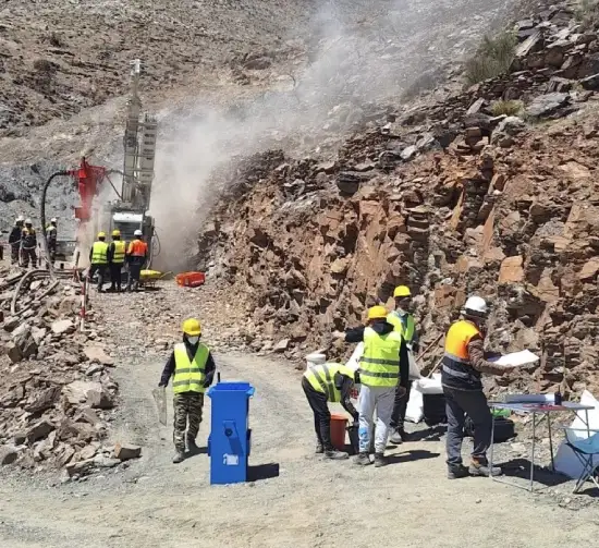 “رويال رود” تعلق الاستحواذ على مشروع “للا عزيزة” وتوحد تراخيص النحاس في الأطلس الكبير